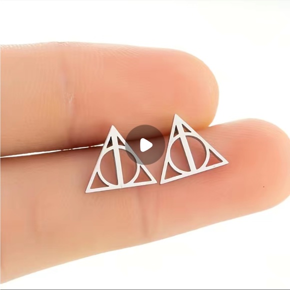 🖤🤍🖤HARRY POTTER EARRINGS 🖤🤍🖤 - Picture 3 of 3